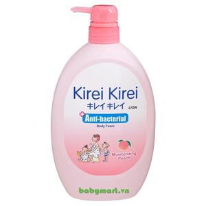 Sữa tắm Kirei Kirei hương đào 900ml