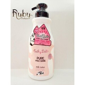 Sữa tắm trắng da Pure Milk Shine Cleanser Cathy Doll