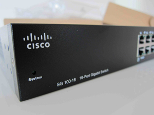 SWITCH 16 cổng Gigabit Cisco SR2016T