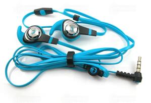 Tai nghe Monster iSport Strive In-ear