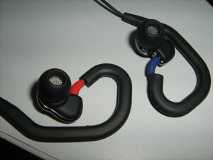 Tai nghe SoundMagic PL30