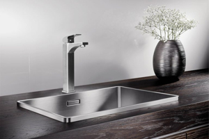 Vòi lavabo lạnh nóng Veurro VR-01