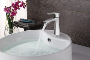 Vòi lavabo lạnh nóng Veurro VR-06