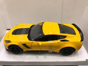 Xe mô hình 1/24 2015 Corvette Z06-31133(Maisto)