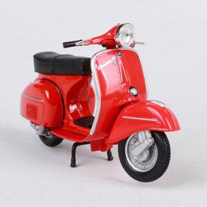 Xe mô hình 1968 Vespa GTR 1:18 Maisto