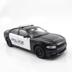 Xe mô hình 2016 Dodge Charger Pursuit 1:36 Welly