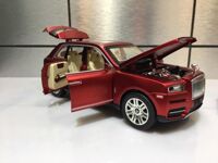 Xe mô hình CheZhi Roll Royce Cullinan Xanh 1:24