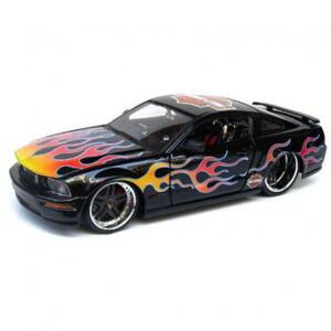 Mô hình 2006 Ford Mustang GT Maisto 31997 tỉ lệ 1:24