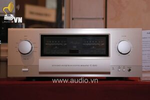 Amply Accuphase A-70