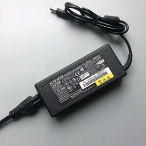 Adapter Toshiba 19V - 3.95A