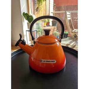 Ấm đun nước Le Creuset Kone - 1.6L