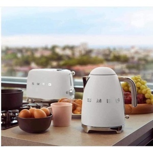 Ấm đun nước Smeg KLF03WHEU