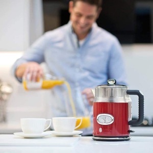 Ấm đun siêu tốc Russell Hobbs Retro Ribbon