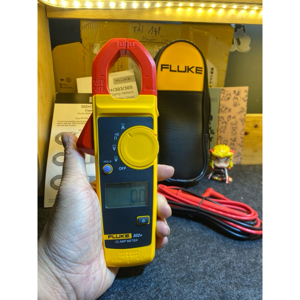 Ampe kìm số điện tử Fluke 302