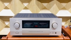 Amply Accuphase Integrated Amplys E-460