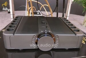 Amply - Amplifier Aavik C-300