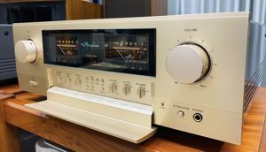 Amply - Amplifier Accuphase E-380