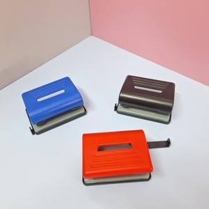 Bấm 2 lỗ nhựa Eagle 837