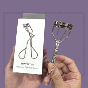 Bấm lông mi Innisfree Eyelash Curler