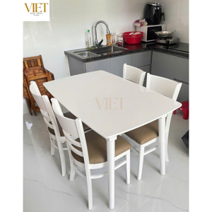 Bàn ăn Cabin gỗ cao su 1m2