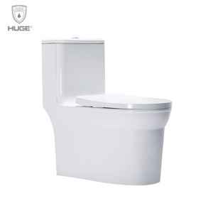 Bàn cầu một khối HUge H-BC899