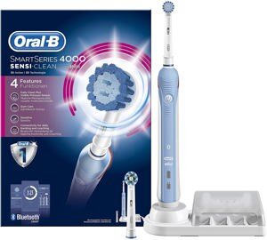 Bàn chải đánh răng điện Oral-B Smart 4000