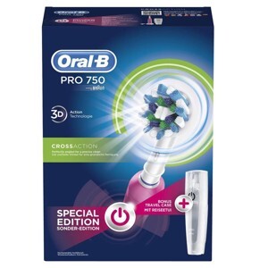 Bàn chải đánh răng Oral-B Pro 750