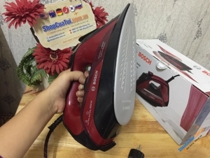 Bàn là Bosch TDA503001P - 3000W