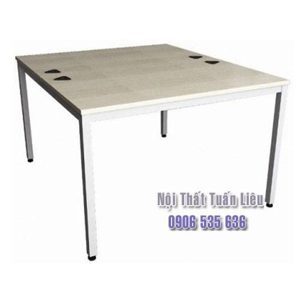 Bàn làm việc chân sắt TT1214-MEL18F