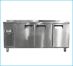 Bàn mát công nghiệp 3 cánh gián tiếp Happys HWI-1800TR