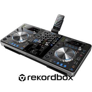 Bàn mixer Pioneer XDJ-R1