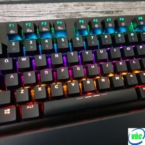 Bàn phím cơ DareU EK815