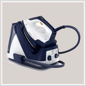 Bàn ủi hơi nước Electrolux ESS5004