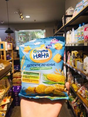 Bánh ăn dặm Fruto NyaNya lúa mạch hộp 150gr 6m+