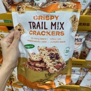 Bánh Crispy Trail Mix Crackers 232g