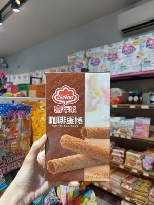 Bánh cuộn trứng vị cà phê Serena Coffee egg roll 64g