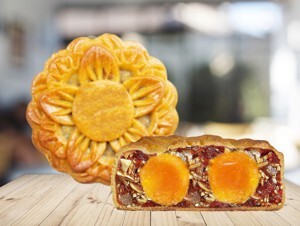Bánh nướng Kinh đô gà quay sốt X.O 2 trứng ĐB 230g