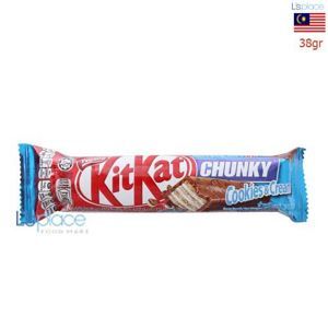 Bánh xốp phủ socola KitKat Chunky Cookies & Cream thanh 38g