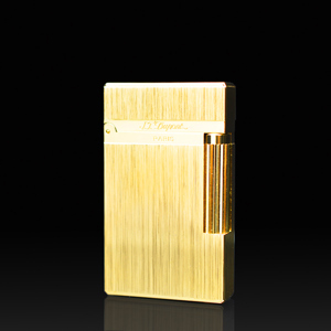 Bật lửa Dupont D24