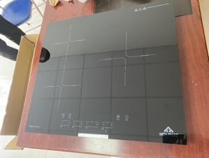 Bếp từ ba Hòa Phát HPC D31A2