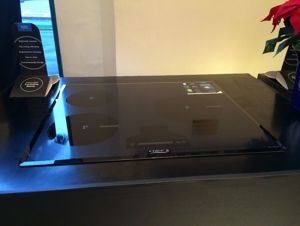 Bếp từ Chef's EH-DIH555 - Điện áp 220V / 50Hz , Công suất: 6800W