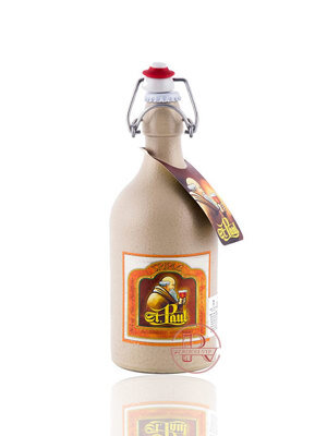 Bia chai sứ vàng St. Paul Triple 500ml ( 7.6% )