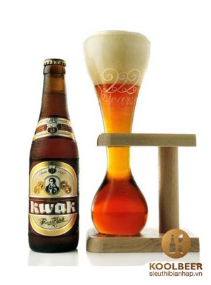 Bia Pauwel Kwak 8,4% - Thùng 12 Chai x 330ml