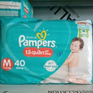 Tã quần Pampers M40