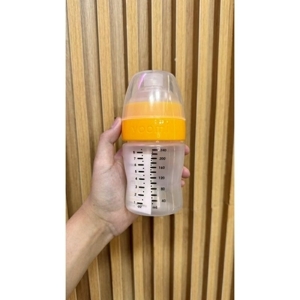 Bình sữa Yoomi Y15B - 240ml