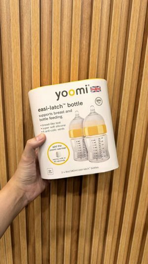 Bình sữa Yoomi Y15B - 240ml