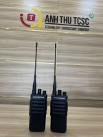 Bộ đàm cầm tay Vertex Standard VX-451