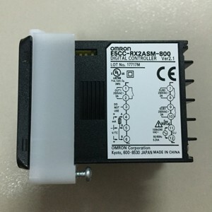 Bộ điều khiển nhiệt độ Omron E5CC-RX2ASM-800