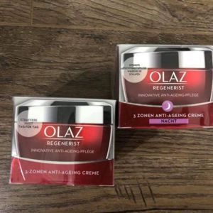 Bộ kem dưỡng da Olaz Regenerist 3 Zonen ngày và đêm