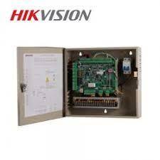 Bộ kiểm soát vào ra 2 cửa Hikvision SH-K3802